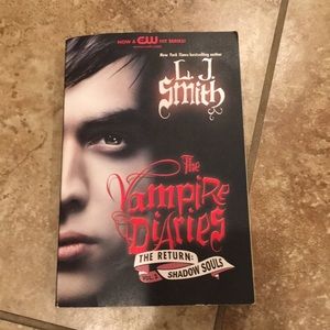 The Vampire Diaries book