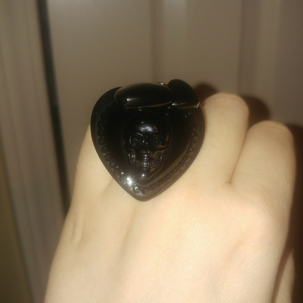 Tarina Tarantino Skull Ring