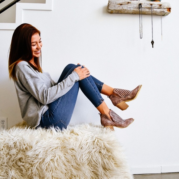 **LAST 1** Mi.iM Vera Booties - Picture 5 of 8