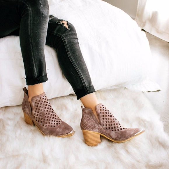 **LAST 1** Mi.iM Vera Booties - Picture 4 of 8