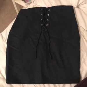 Lace-up navy skirt