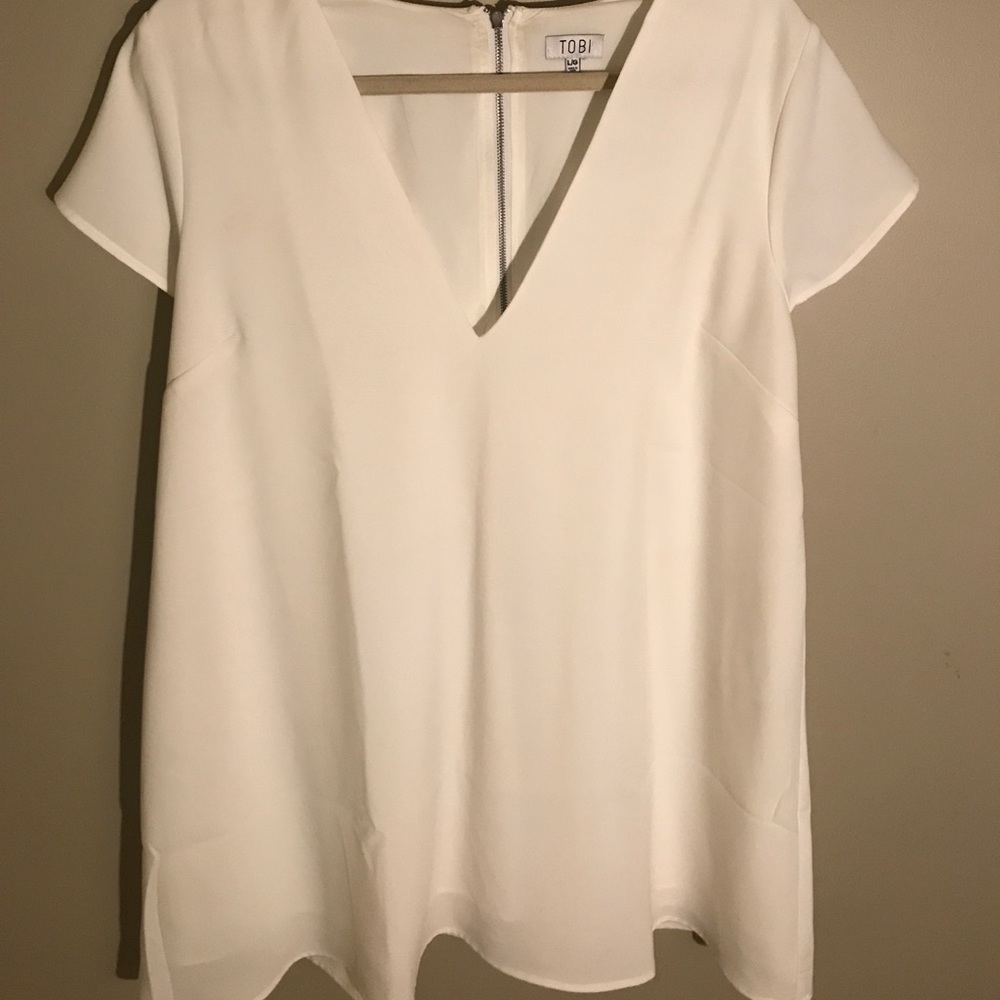 Tobi v-neck shift dress