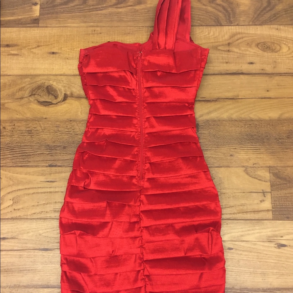 💎Bundle only💎 Red Dress - Picture 2 of 4