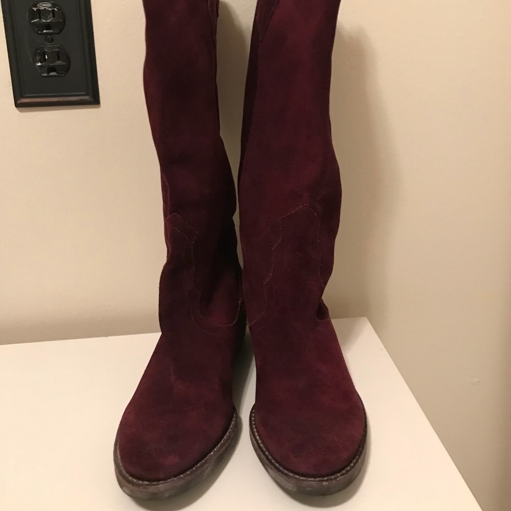 Sam Edelman size 6M wine