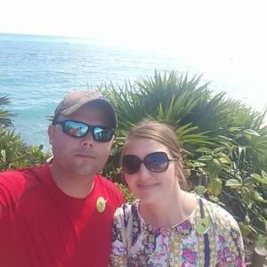 Meet your Posher, Kaela