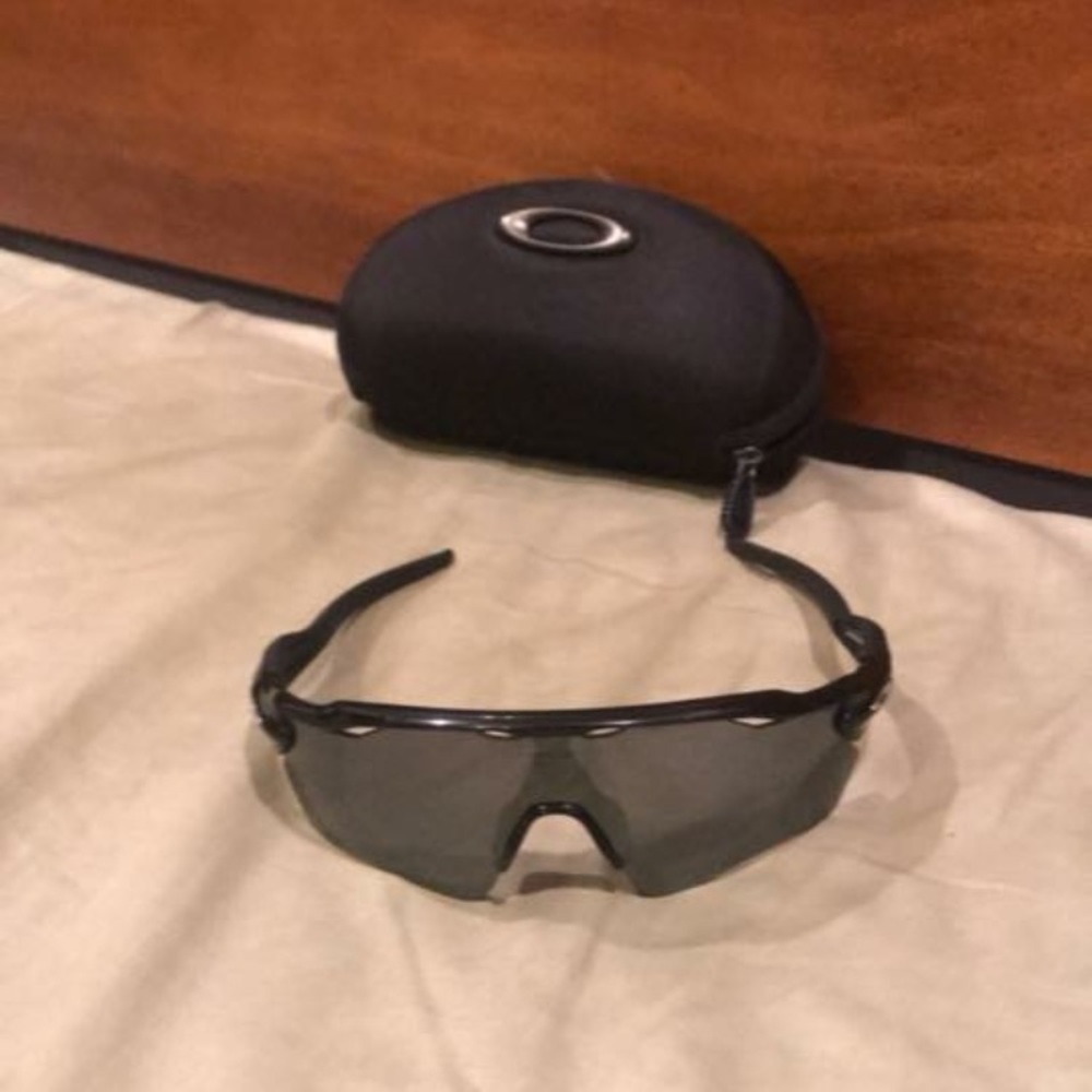 Oakley Radar EV Paths