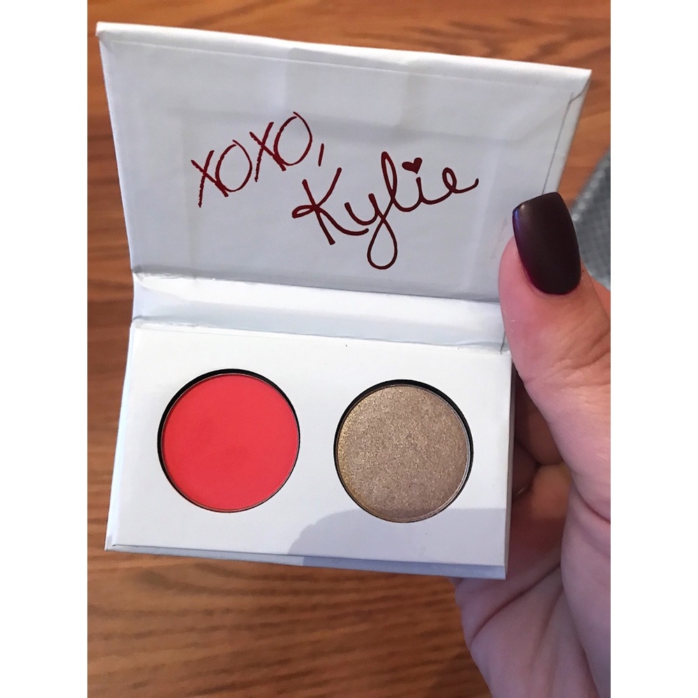 KYLIE COSMETICS- AUTHENTIC‼️