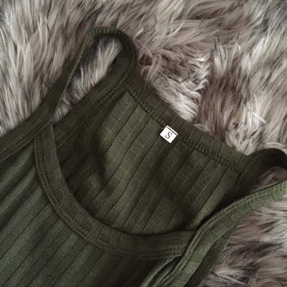 ✨BODYCON DRESS✨ - Picture 3 of 3