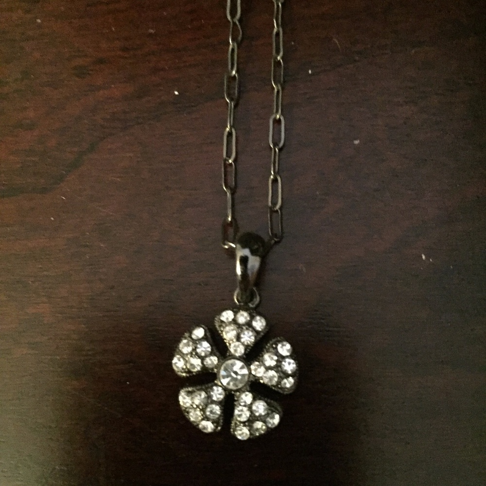 NEVER WORN Lia Sophia Emily necklace, 16-19"