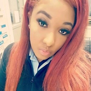 Meet your Posher, Danielle