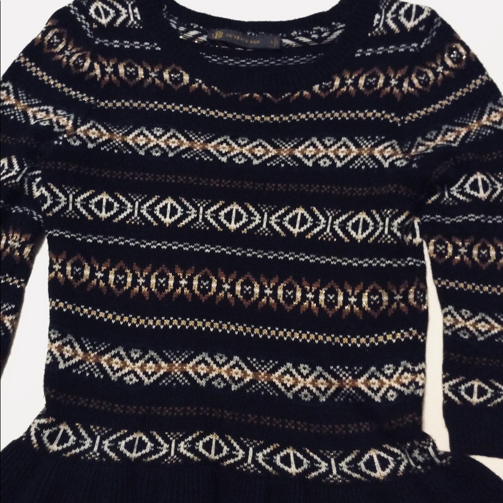 In really good (cute) condition. Worn a few times.