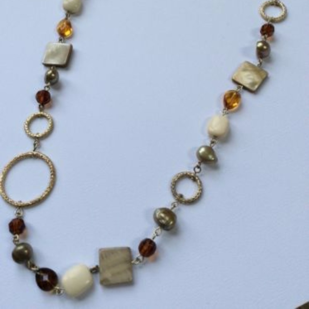 NEVER WORN Lia Sophia Cipriani necklace 36-39"