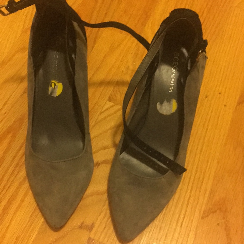 BCBG heels