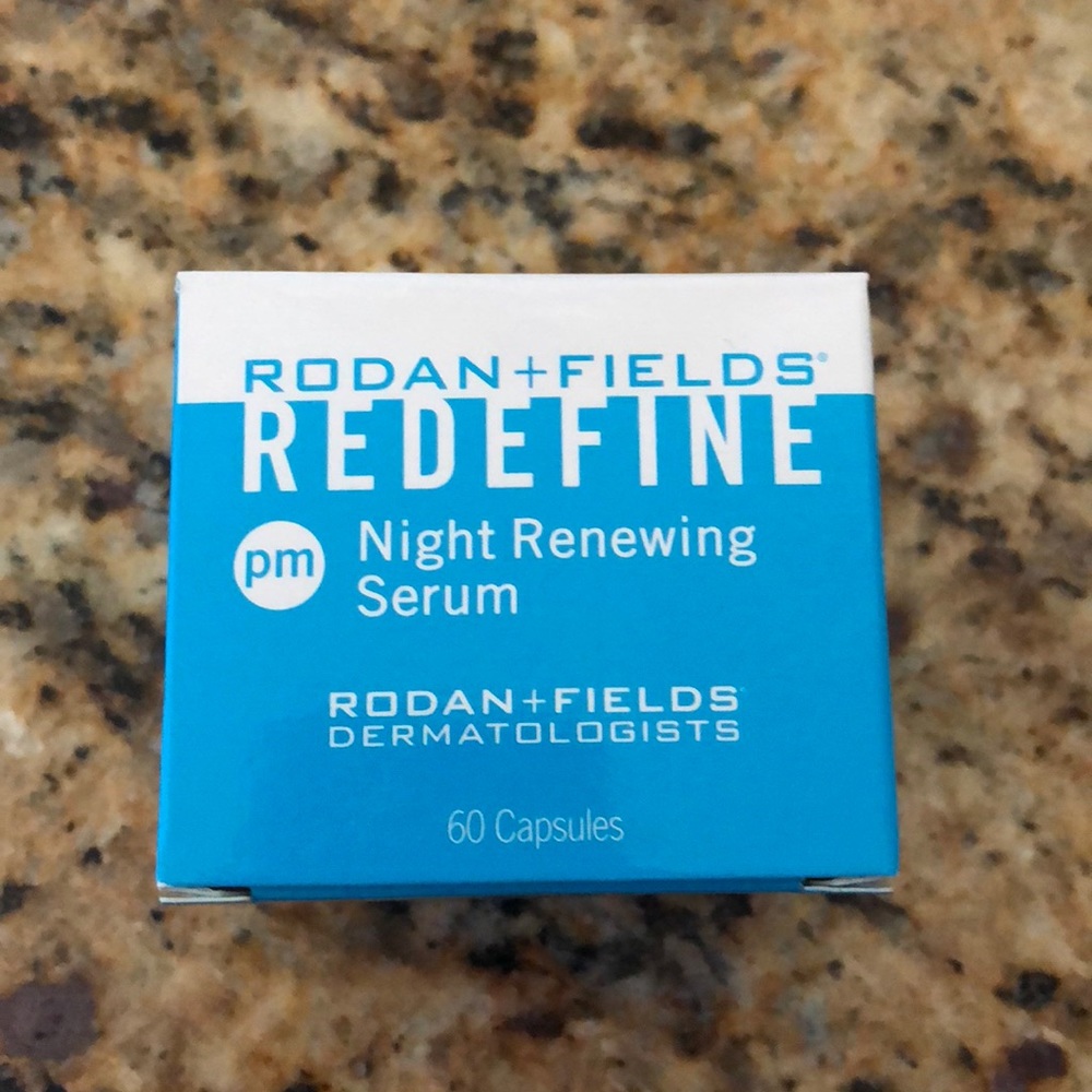 R+F Night Renewing Serum.
