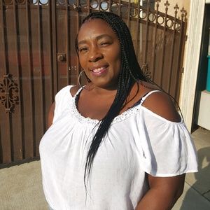 Meet your Posher, Pamela