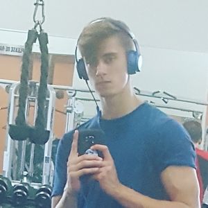 Meet your Posher, Johnathan