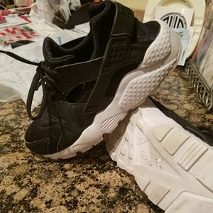 Girls 6y Nike Hurache