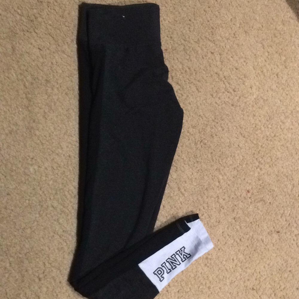 VS PINK YOGA PANTS ✨✨