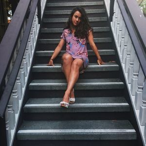 Meet your Posher, Claire