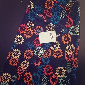 LuLaRoe Cassie