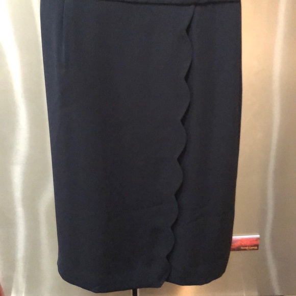 JCrew Navy Blue Scalloped Wrap Dress NWT size 2 - Picture 4 of 5