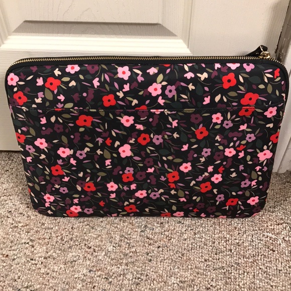 Kate Spade ♠️ Laptop Case - Picture 2 of 4