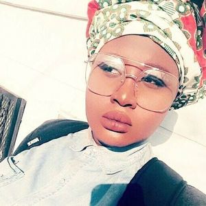 Meet your Posher, Aicha