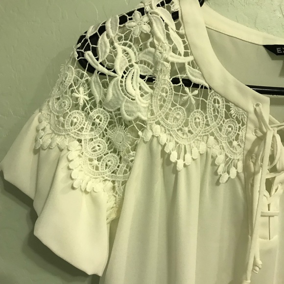 Express - Picture 3 of 3