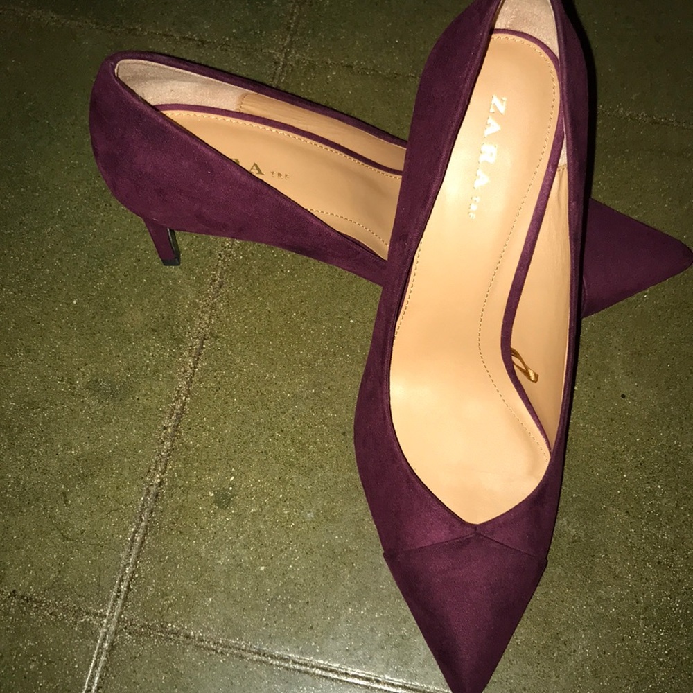 Zara burgundy heels