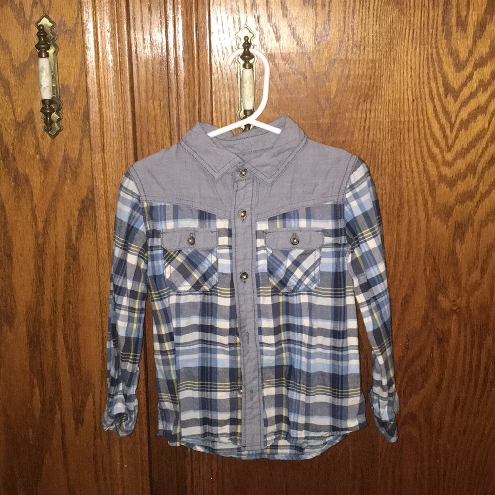Boy button up