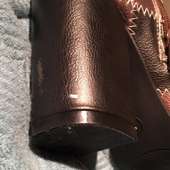 Patch Work Design Boots - Picture 4 of 6