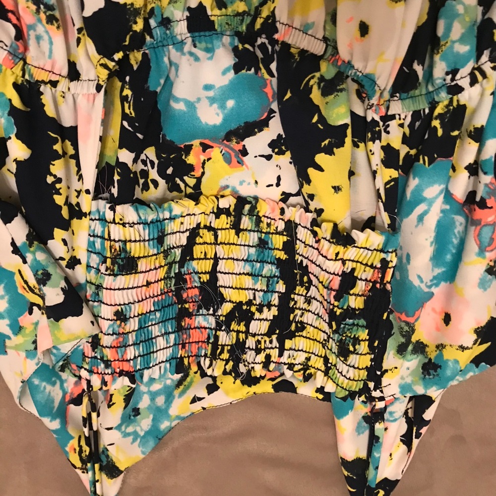 Floral Open Back Fun Dress - Picture 3 of 3