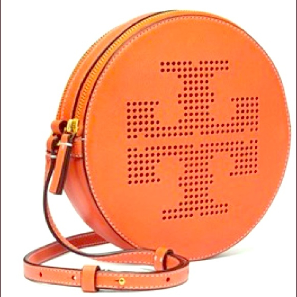 Tory’s perforated Logo crossbody in Flamingo