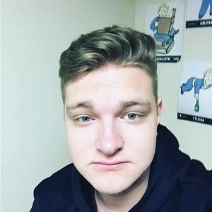 Meet your Posher, Conor