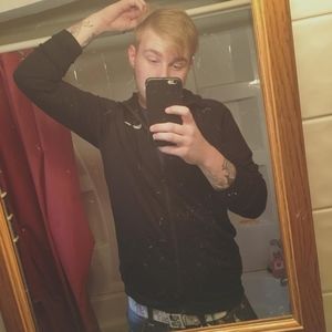 Meet your Posher, Mark