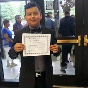 Meet your Posher, Javier