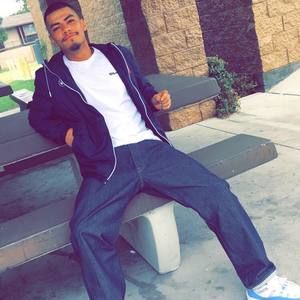 Meet your Posher, Genaro