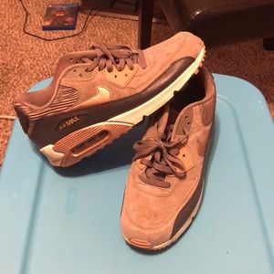 Nike Air Max 12 women but can be unisex