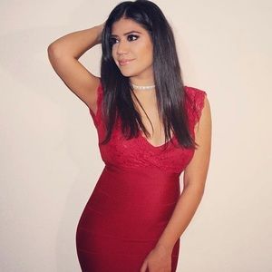 Bebe red dress PRICE DROP! Holiday dress💃🏻