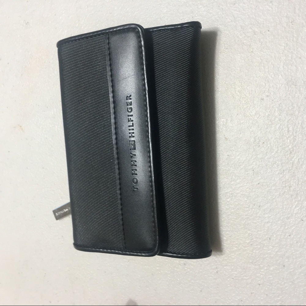 Tommy Hilfiger wallet