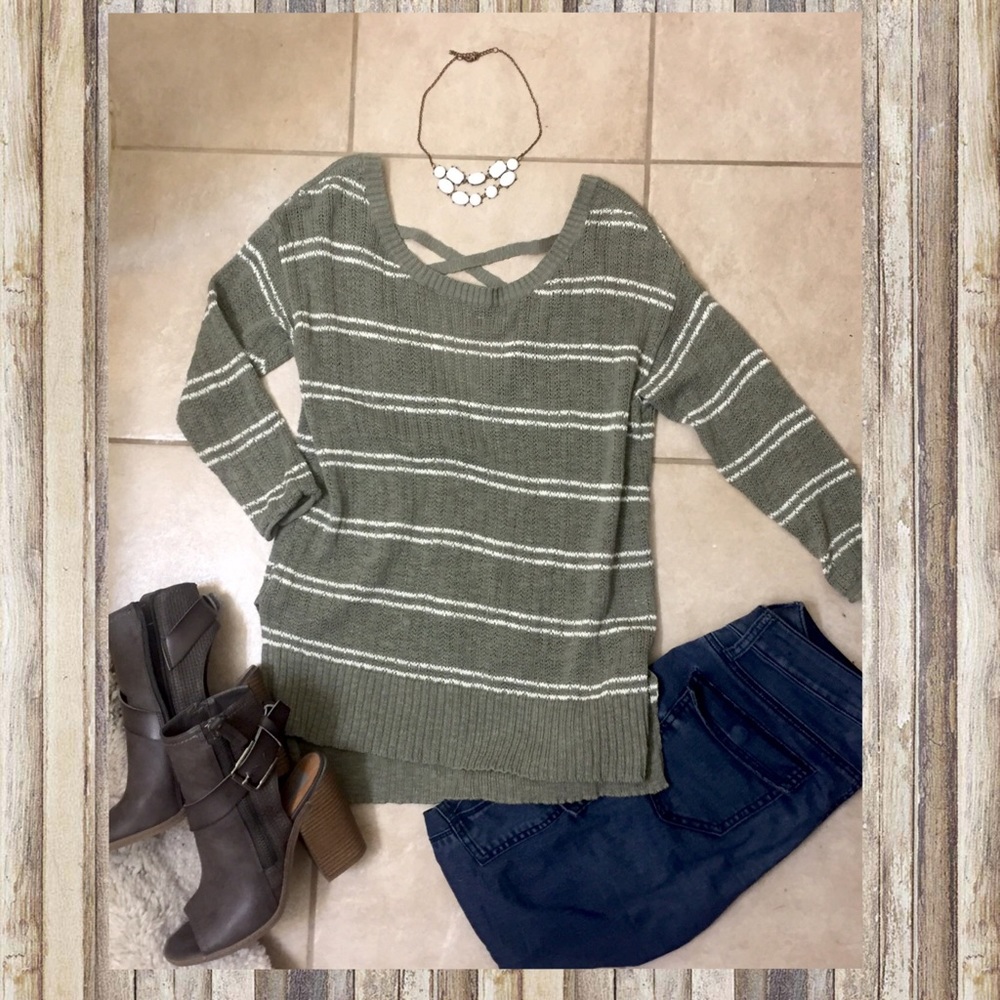 🌿{5 for $25}  Aerie Sweater w/ Criss Cross Back