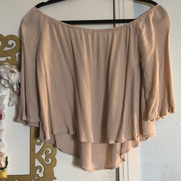 ❌SOLD❌Rosé Off Shoulder Blouse - Picture 5 of 5