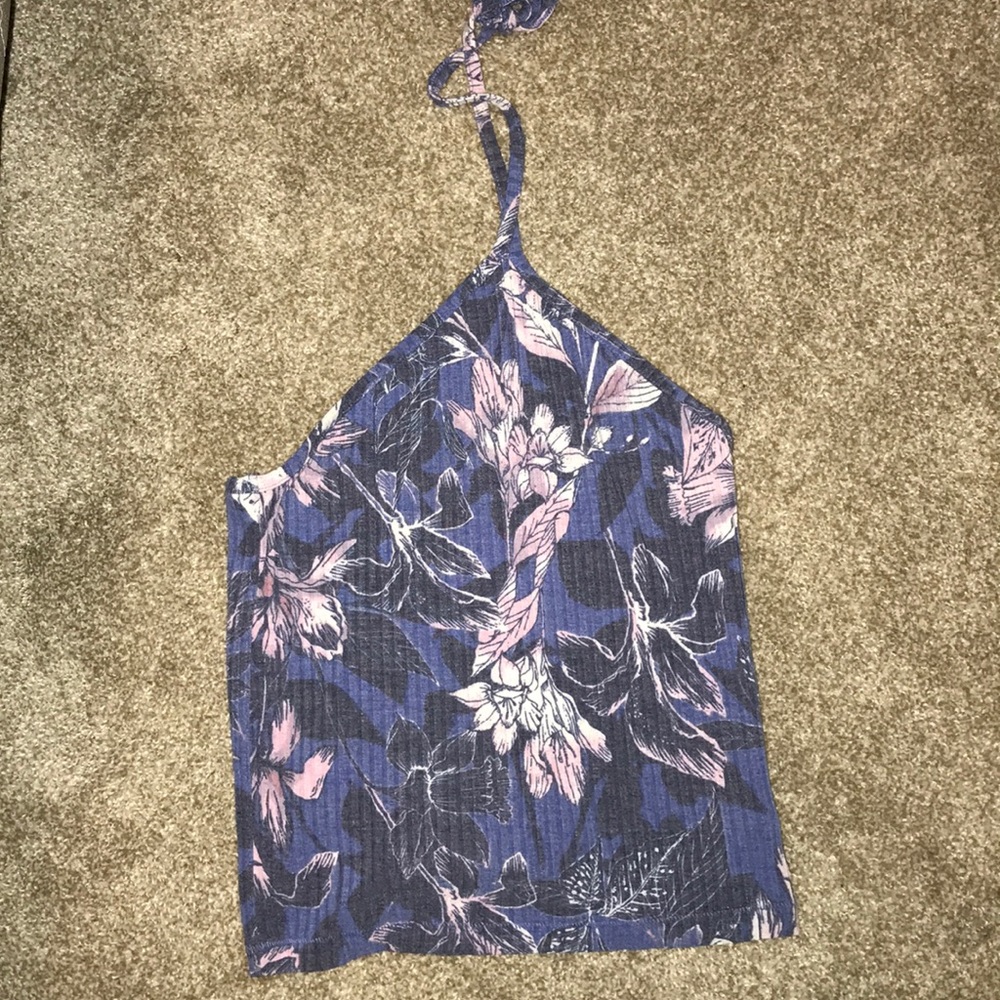 Me to We/Halter Top/ Flower Pattern