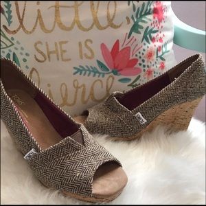Toms • Open Toe Wedge Heels