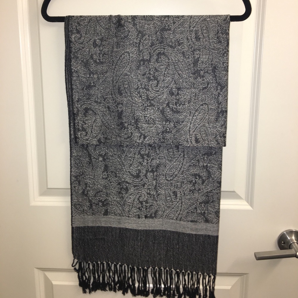 New Cashmere Shawl
