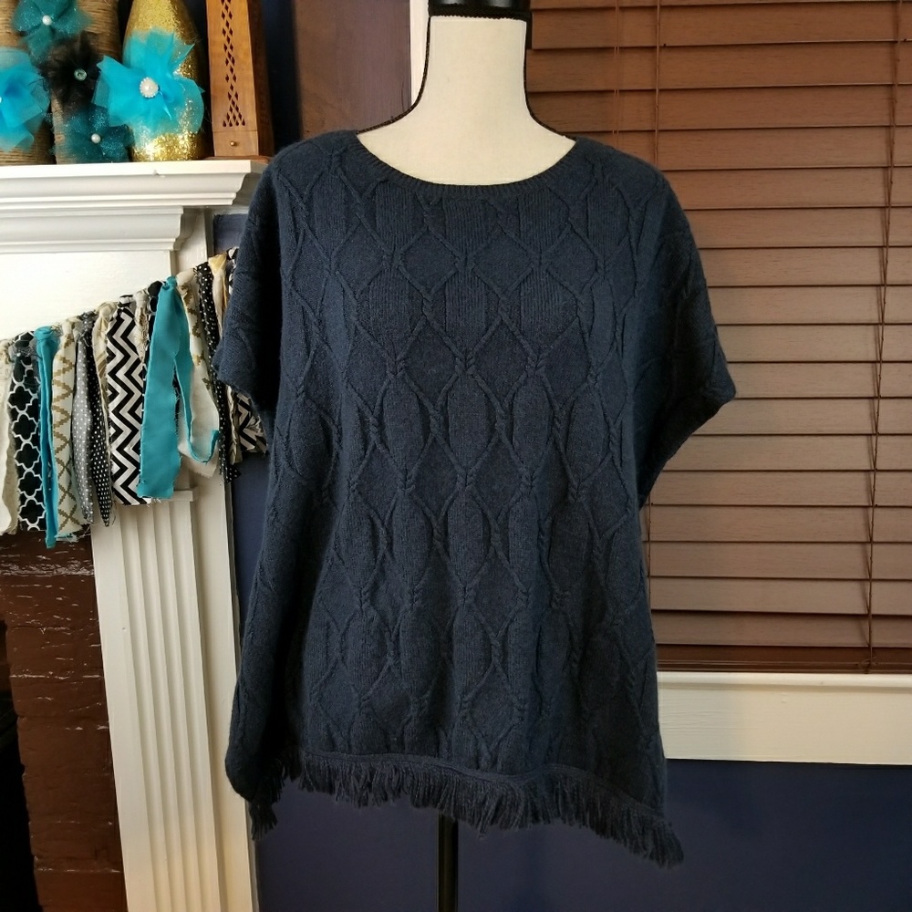 Sonoma navy sweater poncho SMALL