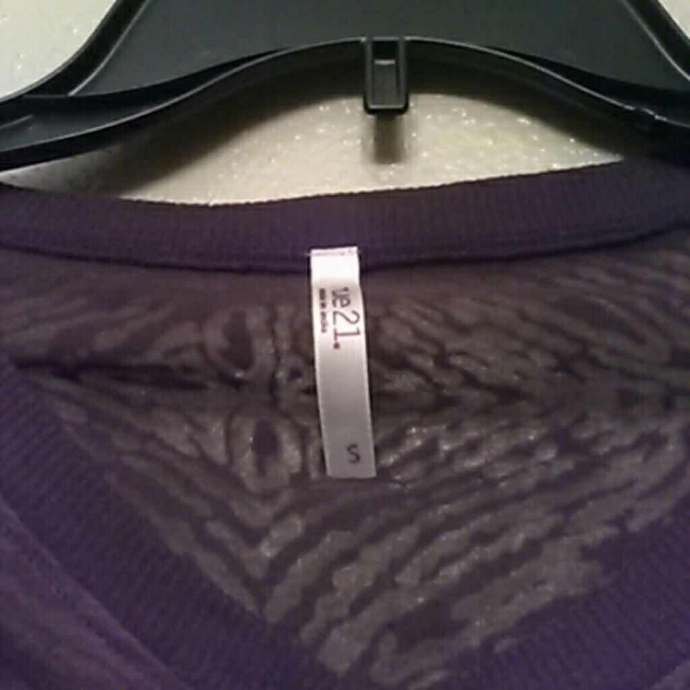 Last Chance Rue 21 Sheer Top - Picture 3 of 4