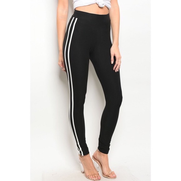 Fashion Nova Pants - Black comfortable high waisted legging