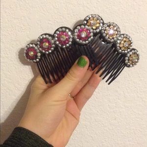2 for 1!!! Hair combs
