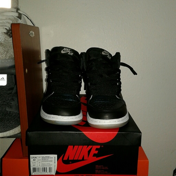 Shoes - Picture 5 of 5